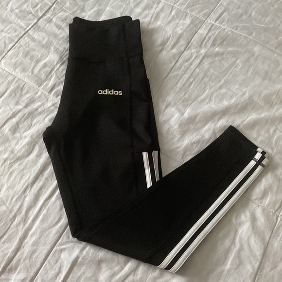 Nike Pants - NEW ADIDAS 7/8 Tights 3 Stripes Carbon/White Media Pocket Tights